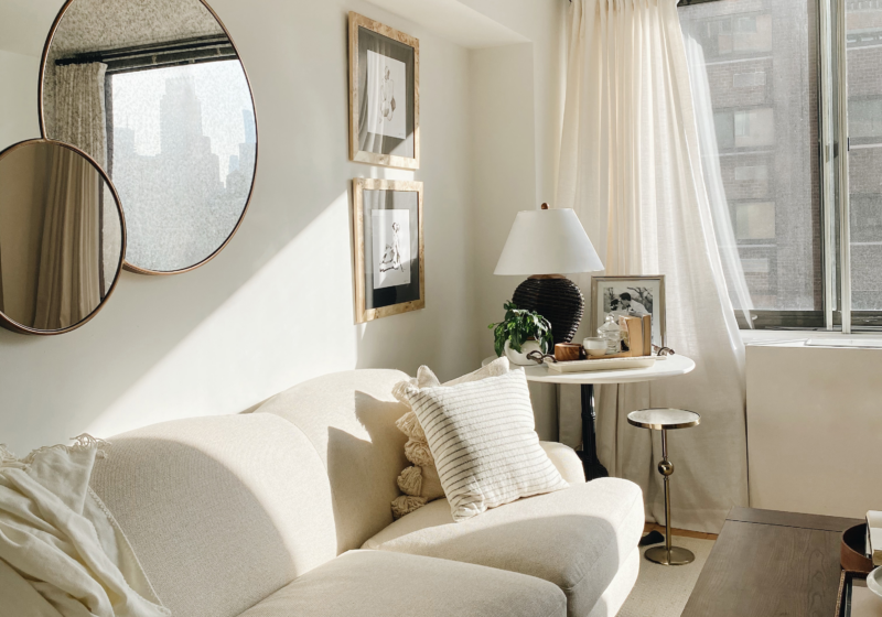 Timeless living room by New York interior design studio Grace Mammen Design.